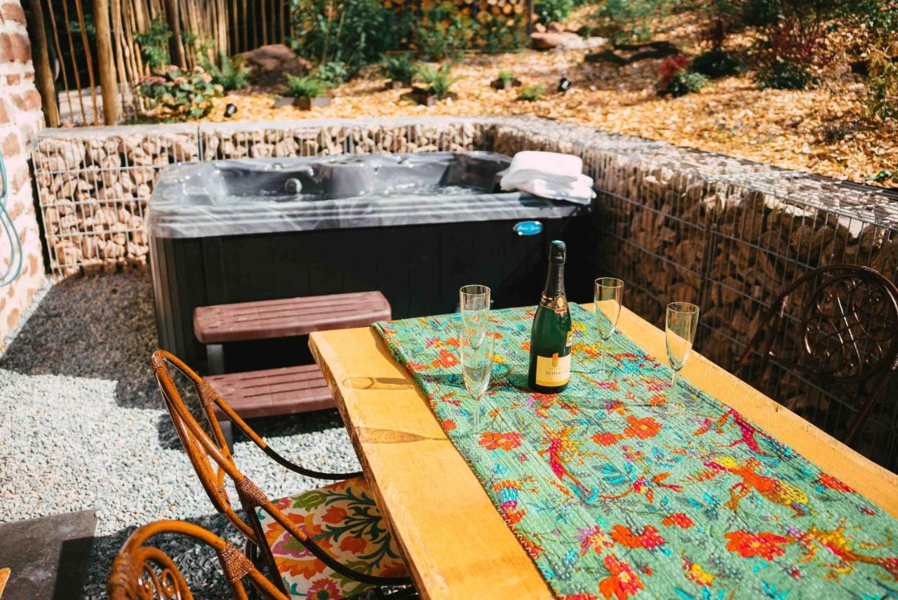 Le Grand Petit Prince - Domaine De Charme - Jacuzzis Privatifs Guebwiller Kültér fotó