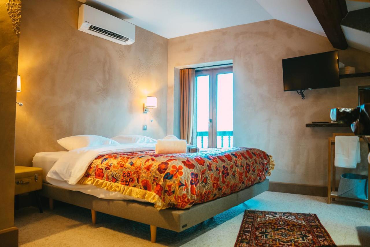 Le Grand Petit Prince - Domaine De Charme - Jacuzzis Privatifs Guebwiller Kültér fotó