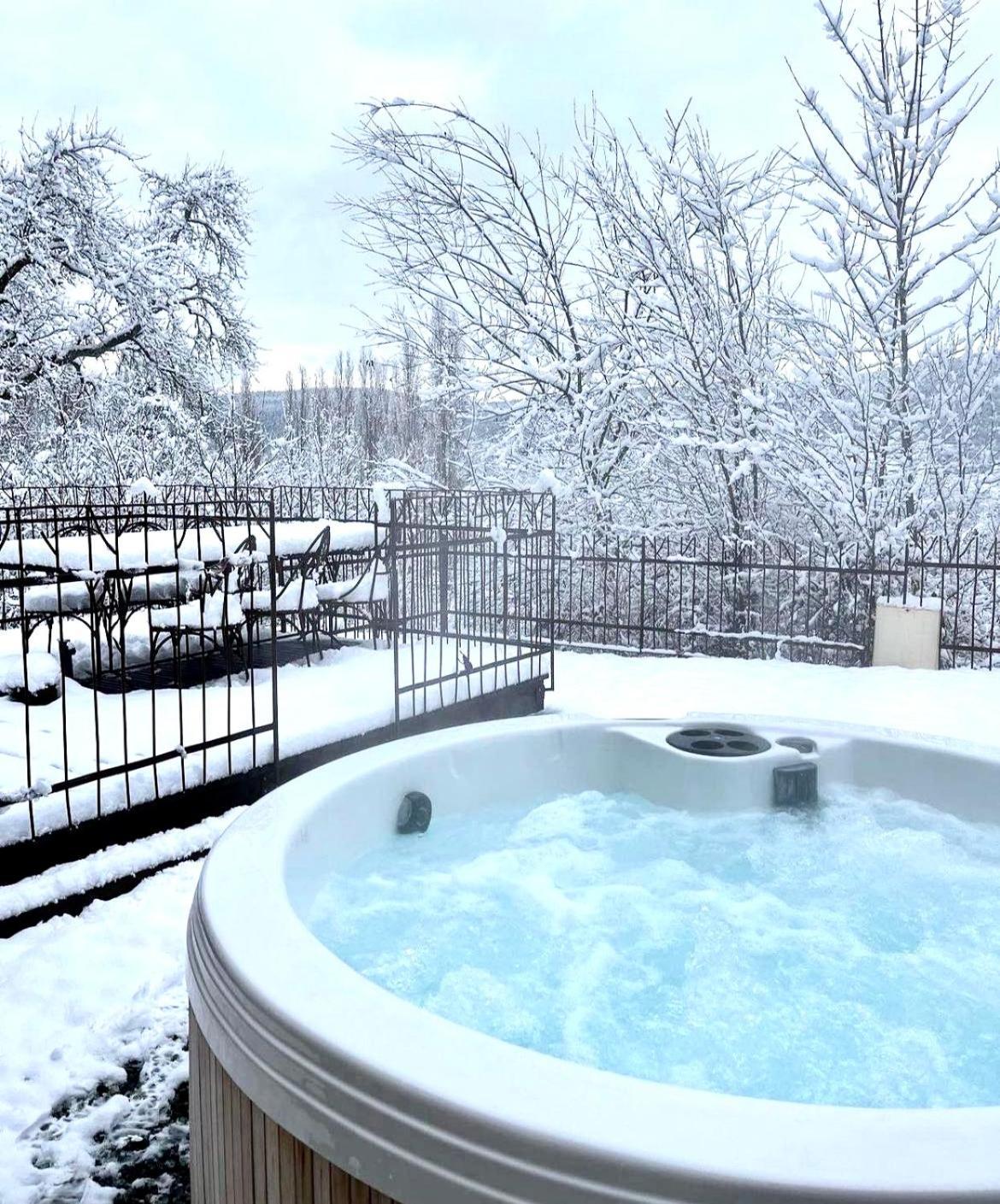 Le Grand Petit Prince - Domaine De Charme - Jacuzzis Privatifs Guebwiller Kültér fotó